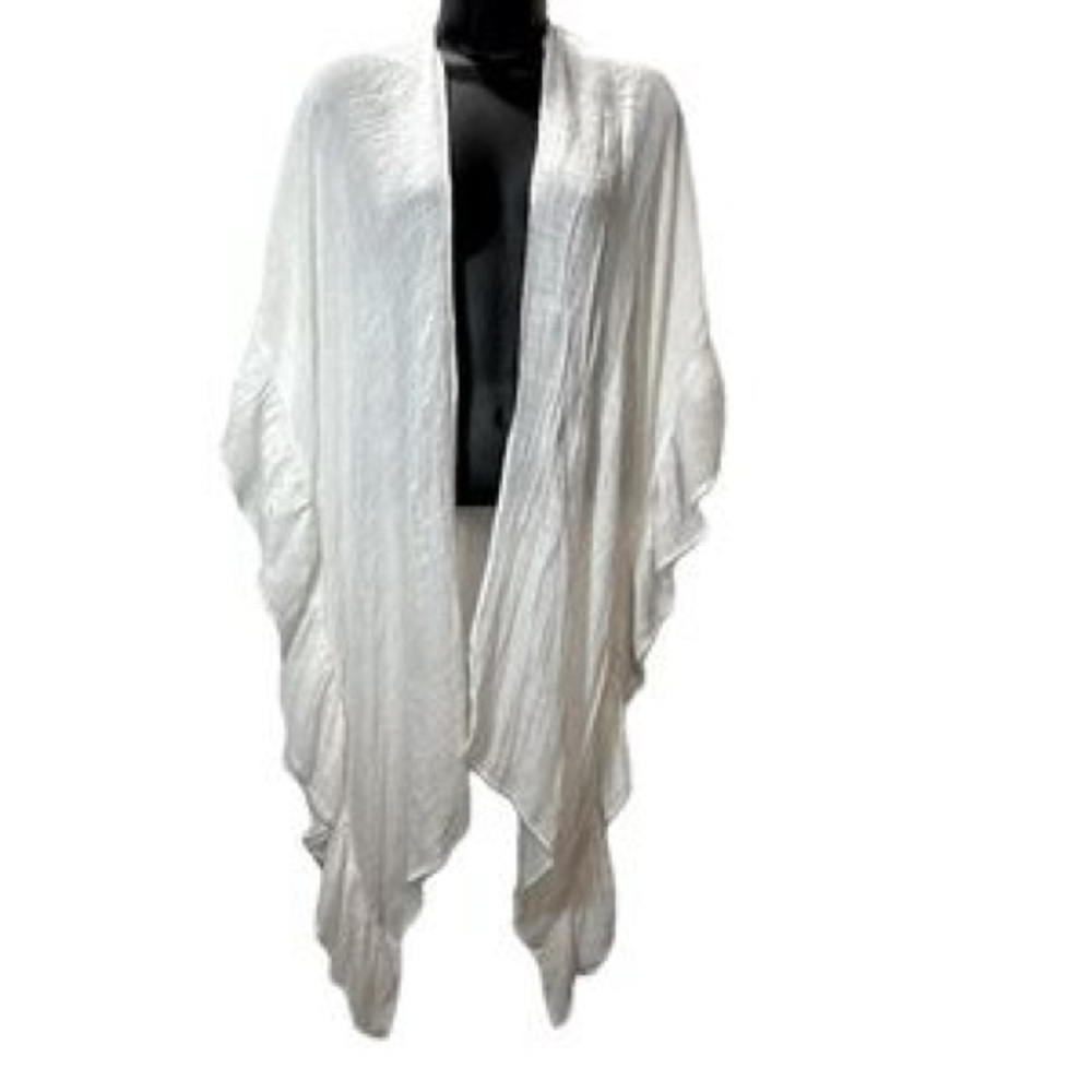 NWOT FRANCESCA'S Hyfve Flowy White Ruffled Kimono - Large - Picture 1 of 5